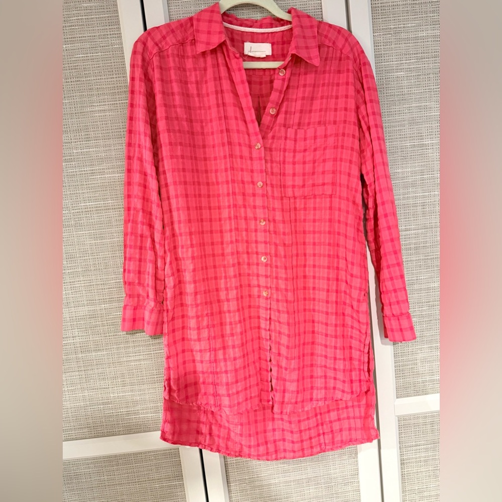 Anthropologie Textured Tunic Button Down Shirt In Pink Check Small